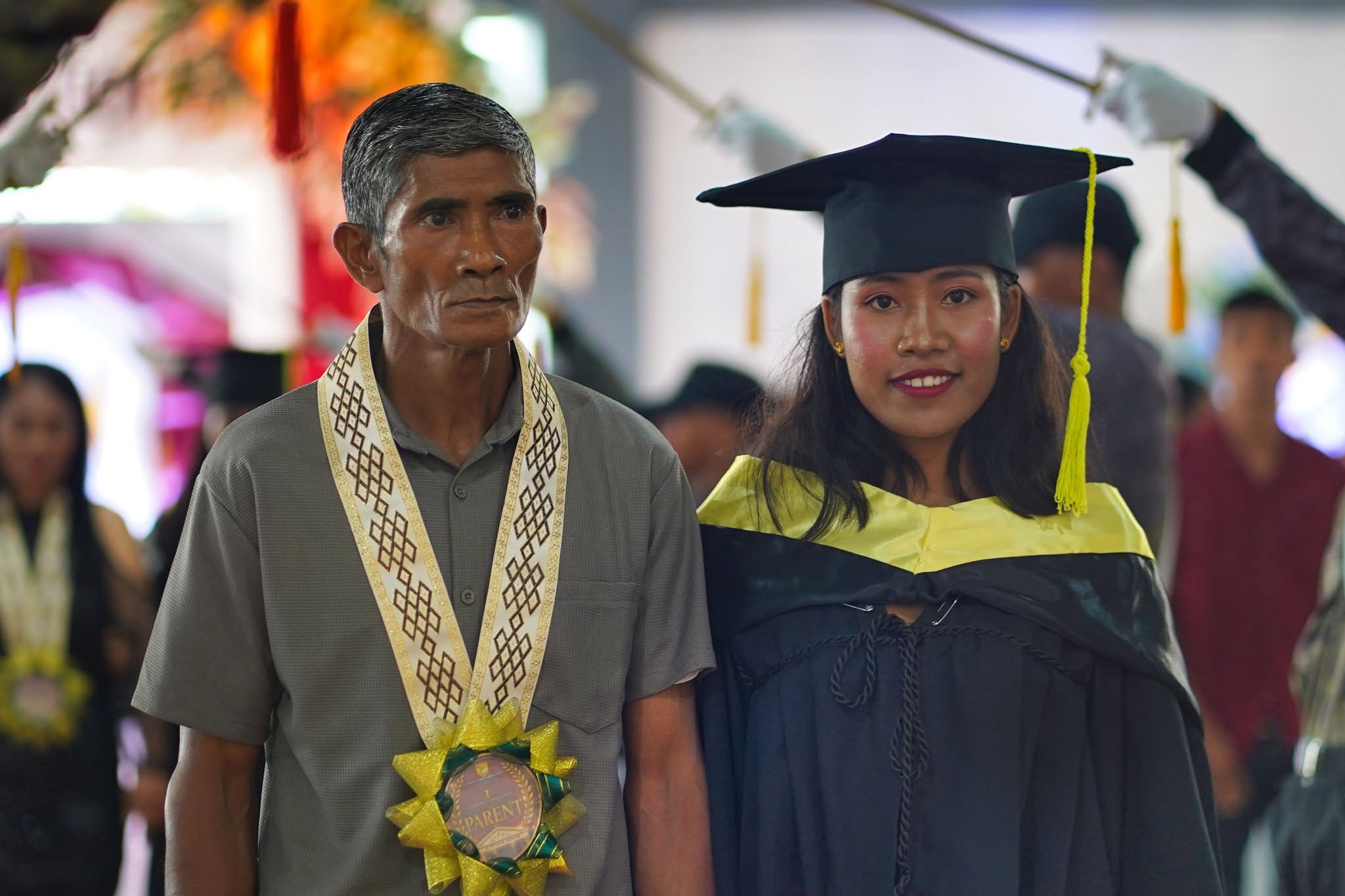 GRAD-AT-CALAYAN-PHOTOSET photo 57